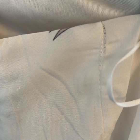 New superdown Essie One Shoulder Dress in White Floral - Picture 10 of 10